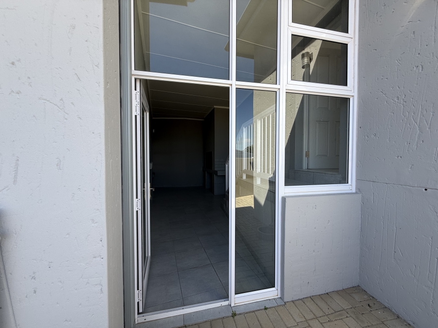 3 Bedroom Property for Sale in Hartenbos Heuwels Western Cape